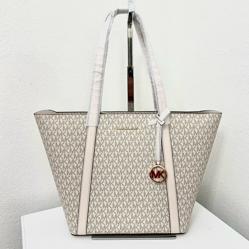 Michael Kors Pratt Large Signature Logo Tote Bag